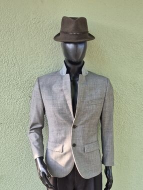 Indochino Men's Hand Tailored Silver Gray Luxury Blazer/Sport Coat